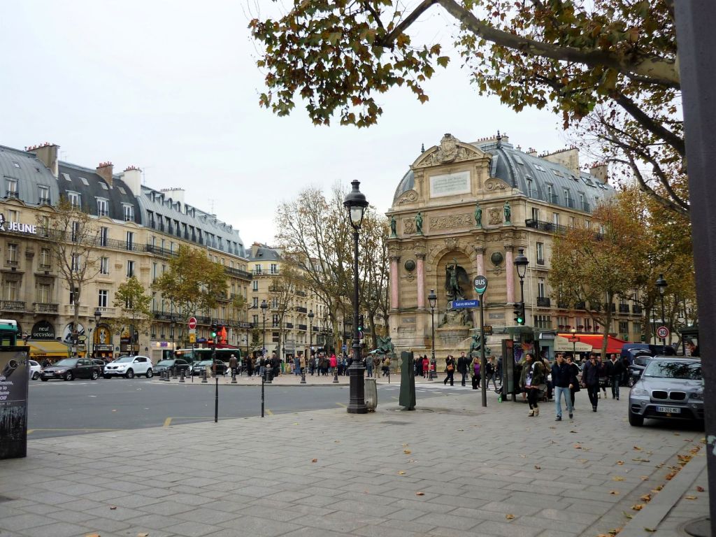 Place Saint-Michel Paris