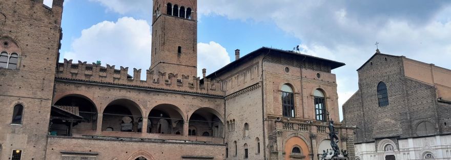 bologna-palazzo-re-enzo